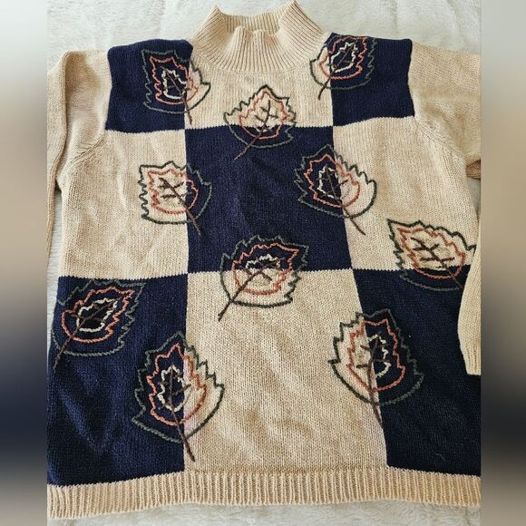 Dress Barn Fall Foliage Sweater Size Small. Excellent Condition! - Picture 2 of 4